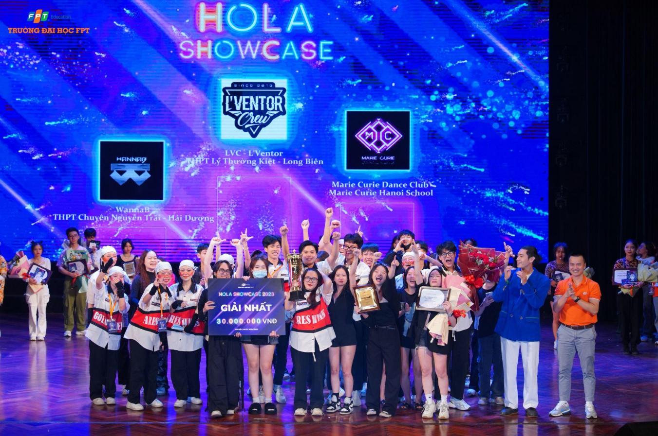 Học sinh THPT Lý Thường Kiệt nâng cúp vô địch Hola Showcase 2023 do ĐH FPT Hà Nội tổ chức - Ảnh 6.