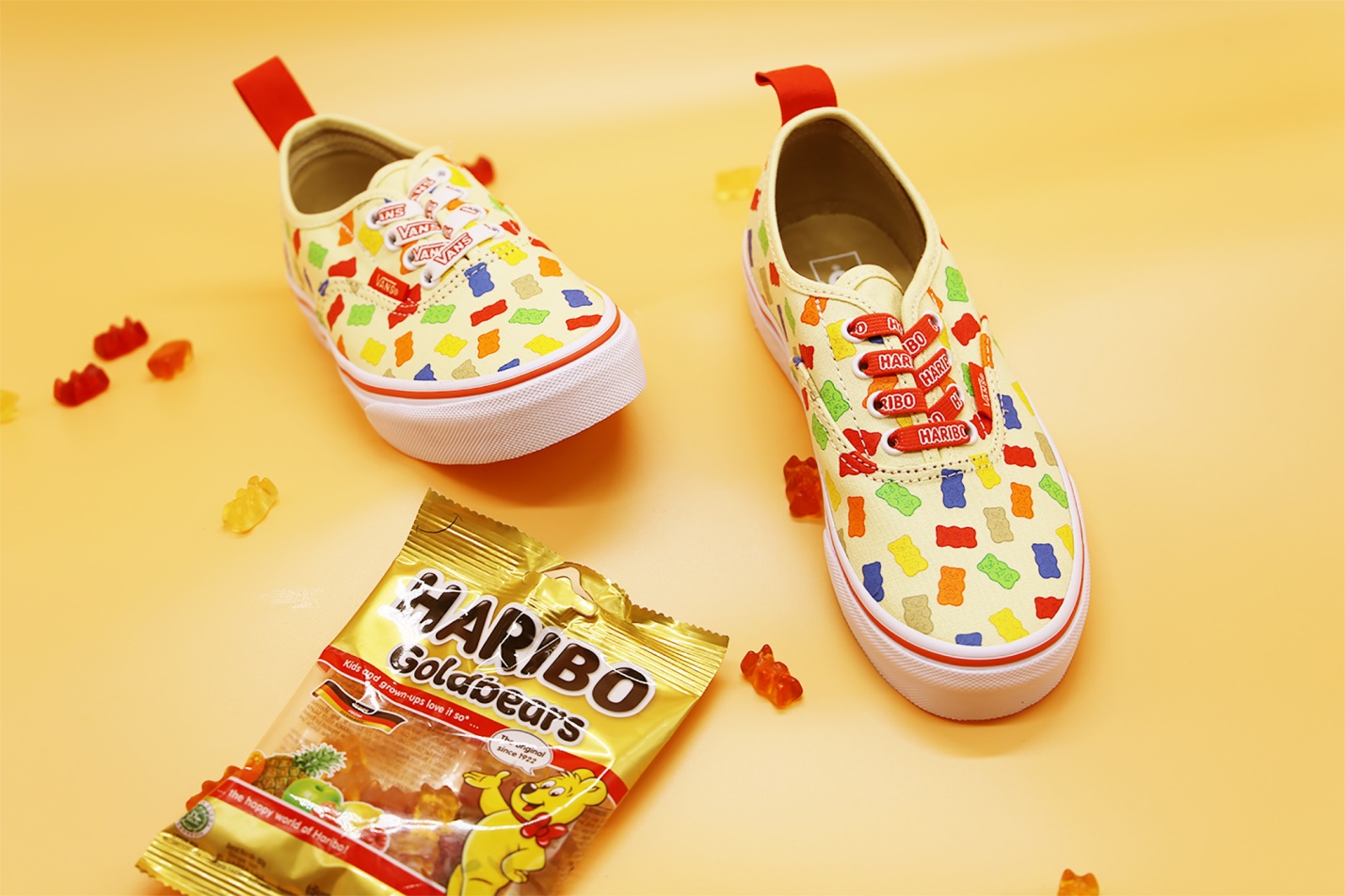 Vans x Haribo cùng Oversized Florals mang lại thế giới ngọt ngào đầy màu sắc cho mọi lứa tuổi - Ảnh 2.