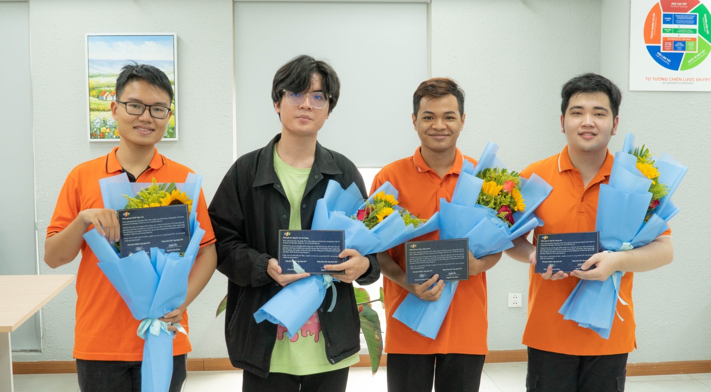 Thi học bổng nhưng &quot;bị loại&quot; vì thuộc diện “đặc cách&quot;, nam sinh đua top thành tích Toán học tại ĐH FPT - Ảnh 3.