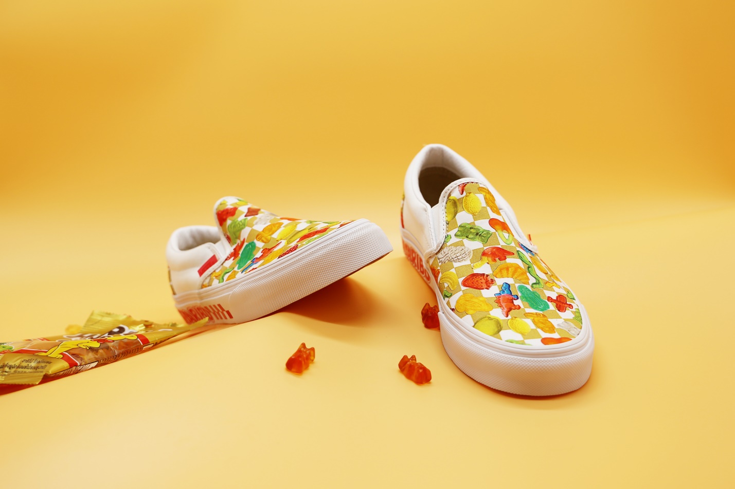 Vans x Haribo cùng Oversized Florals mang lại thế giới ngọt ngào đầy màu sắc cho mọi lứa tuổi - Ảnh 5.