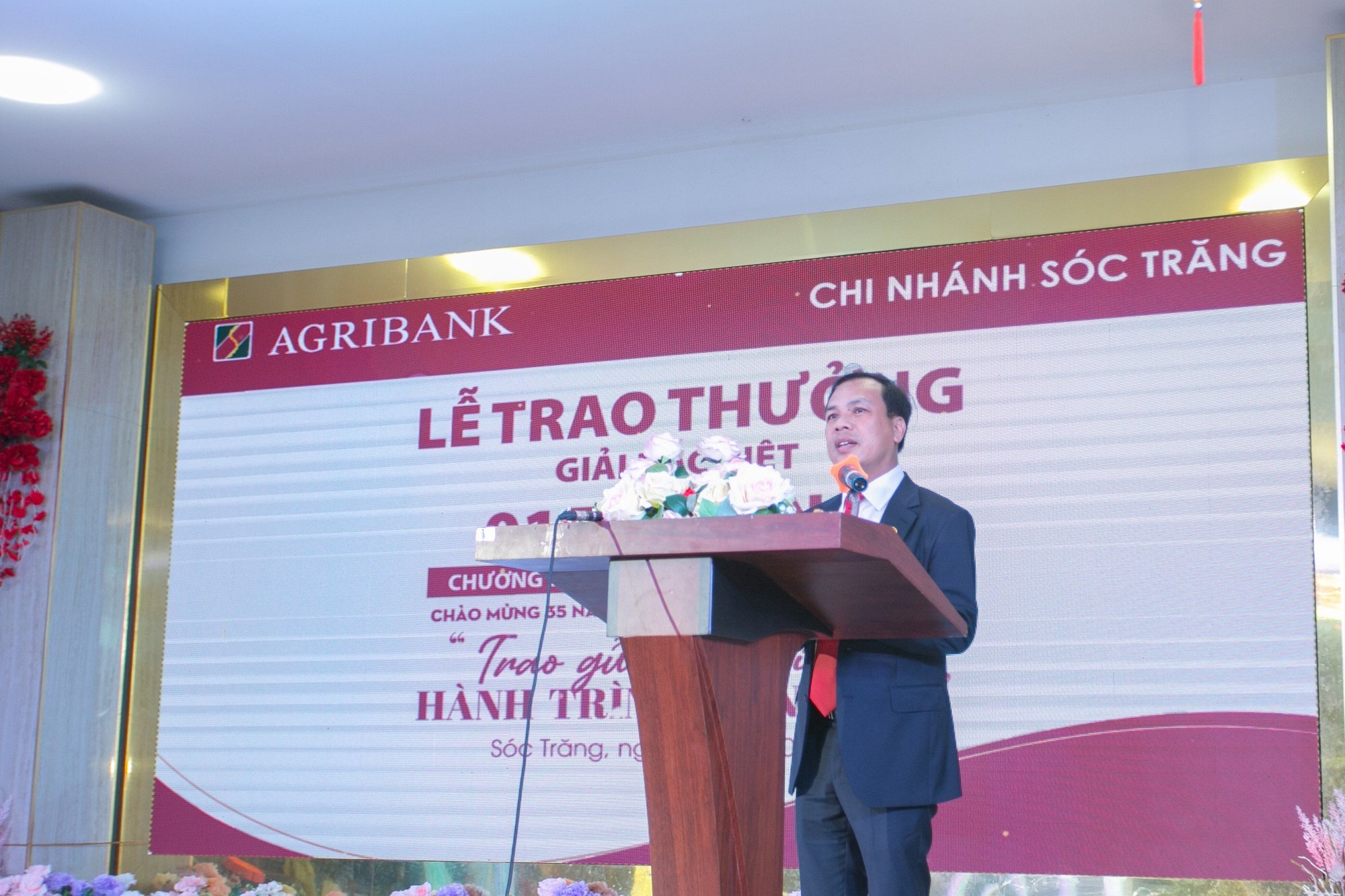 Agribank trao thưởng giải Đặc biệt cho khách hàng gửi tiền tại Sóc Trăng - Ảnh 3.