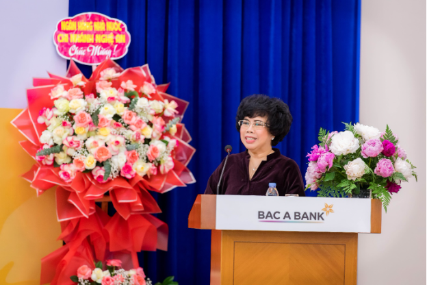 BAC A BANK thông qua phương án tăng vốn điều lệ lên gần 9.900 tỷ đồng - Ảnh 1.