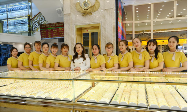 Tiệm vàng Vân Khánh - Chất lượng và uy tín là tiêu chí hàng đầu trong kinh doanh trang sức - Ảnh 4.