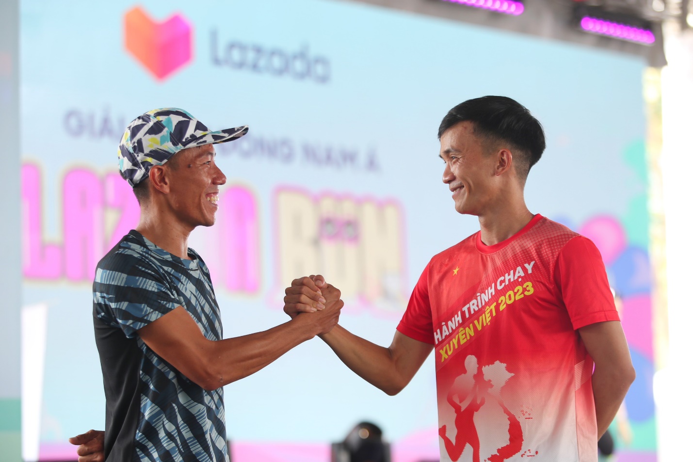 Lộ diện 4 runner giành vé tham dự chung kết Lazada Run tại Singapore - Ảnh 3.