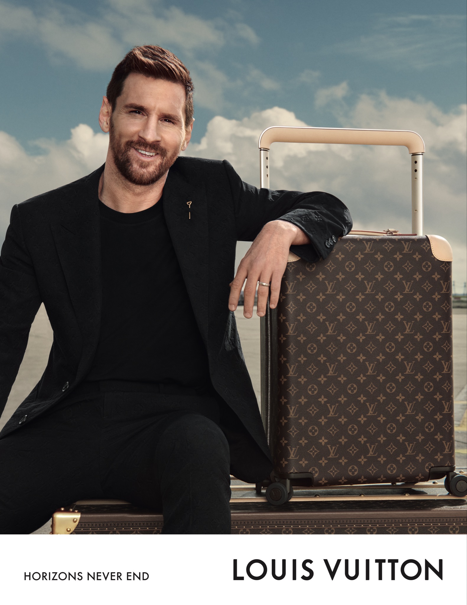 Lionel Messi khuấy động mùa du lịch trong chiến dịch “Horizon Never Ends” của Louis Vuitton - Ảnh 2.