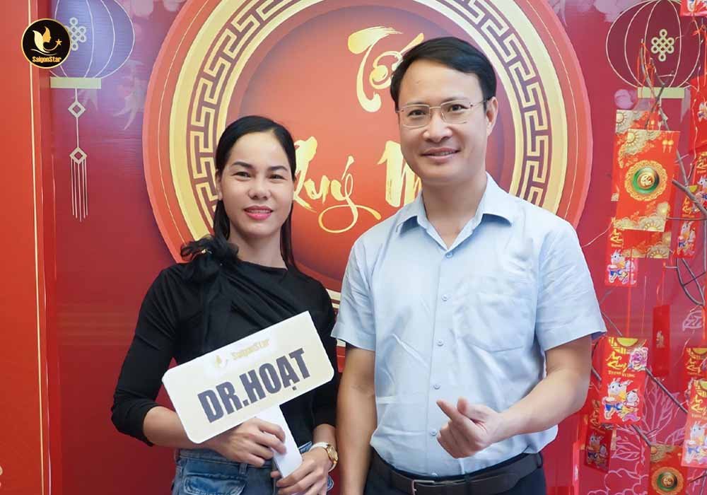 Bác sĩ Nguyễn Hữu Hoạt hồi sinh chiếc mũi biến dạng cho người mẹ đơn thân - Ảnh 4.