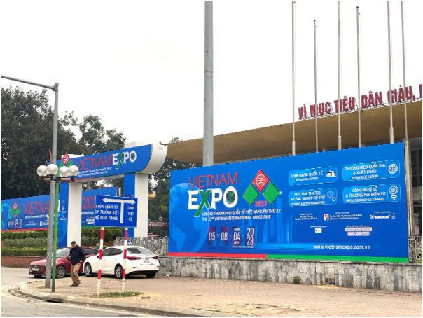 Khách quốc tế từ gần 60 quốc gia vùng lãnh thổ đến tham dự Vietnam Expo 2023 - Ảnh 2.