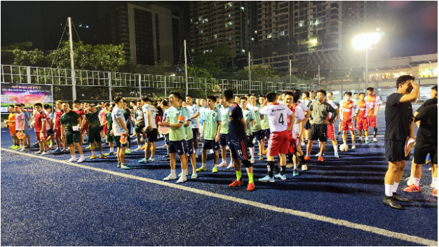 Phòng vé Phương Nam - nhà tài trợ vàng cho giải bóng đá người Việt tại Philippines - Ảnh 2.