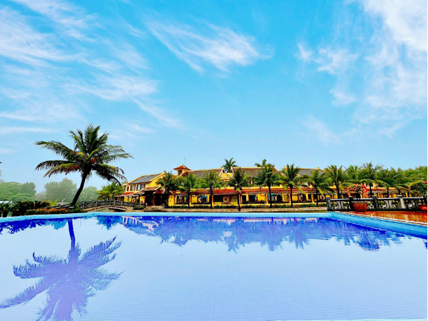 Emeralda Resort Tam Cốc - Điểm đến hoàn hảo cho mùa hè của gia đình - Ảnh 2.