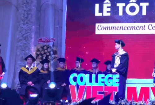 Những khoảnh khắc ấn tượng trong ngày lễ tốt nghiệp của hơn 300 sinh viên Cao đẳng Việt Mỹ - Ảnh 6.
