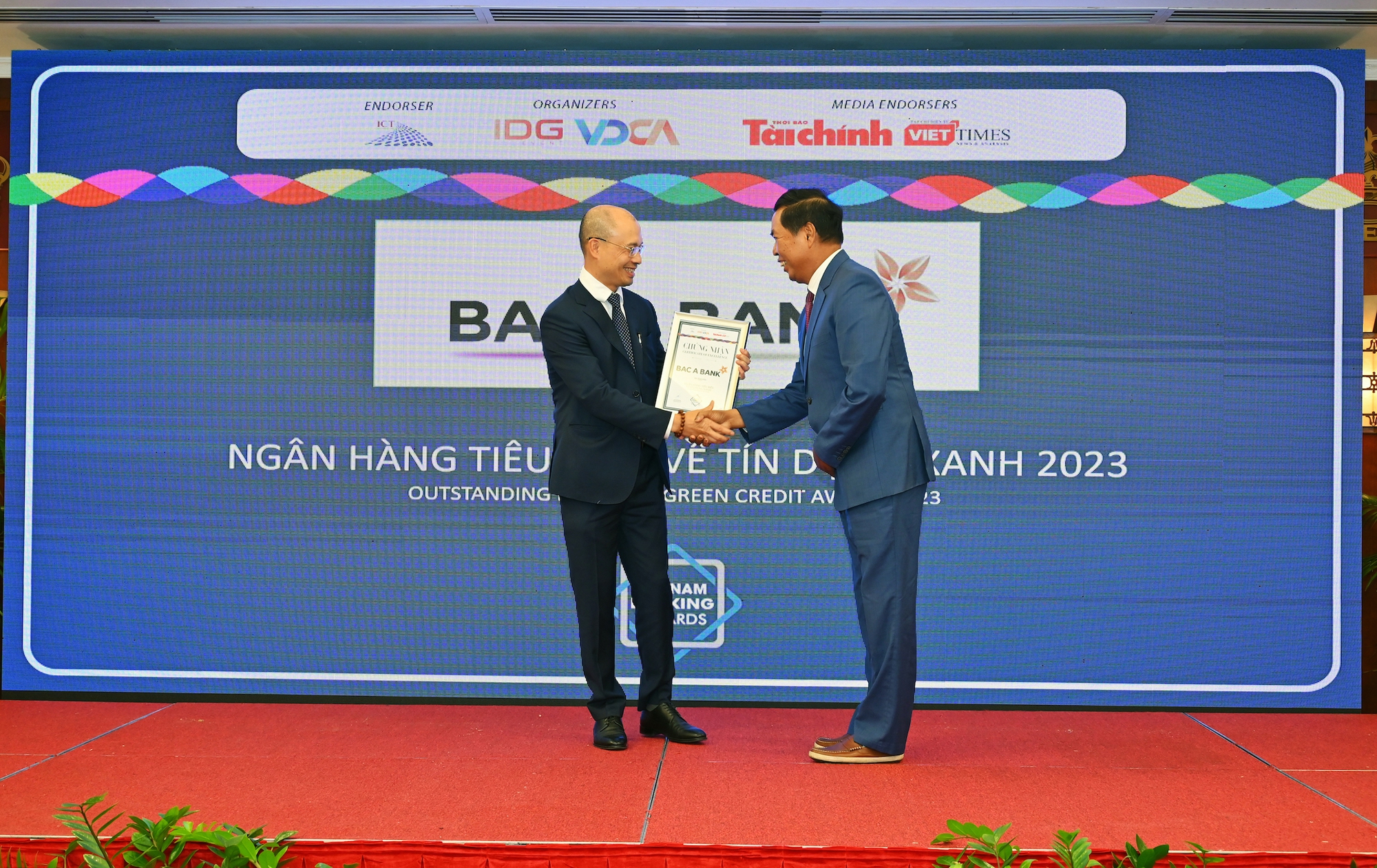 BAC A BANK: Tư vấn đầu tư cho các doanh nghiệp phát triển bền vững - Ảnh 1.