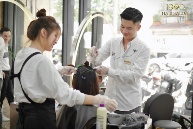 1900 Hair Salon khẳng định vị thế trở thành thương hiệu đẳng cấp cho mái tóc Việt - Ảnh 1.