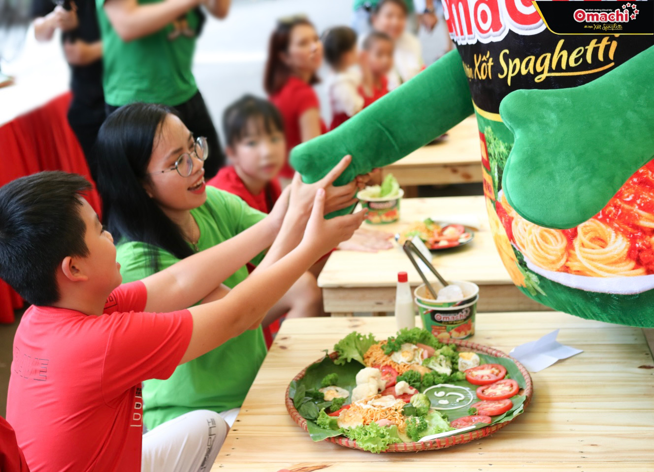 &quot;Quậy&quot; tưng bừng Thảo Cầm Viên, biệt đội Omachi Spaghetti “đối đầu bất phân thắng bại” cùng các khách nhí - Ảnh 5.