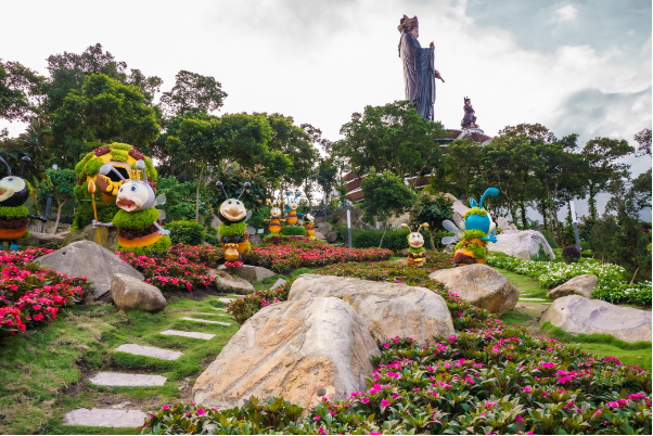 Núi Bà Đen chuẩn bị cho Lễ vía Bà Linh Sơn Thánh Mẫu lớn bậc nhất trong năm, diễn ra từ 21-23/6 - Ảnh 1.
