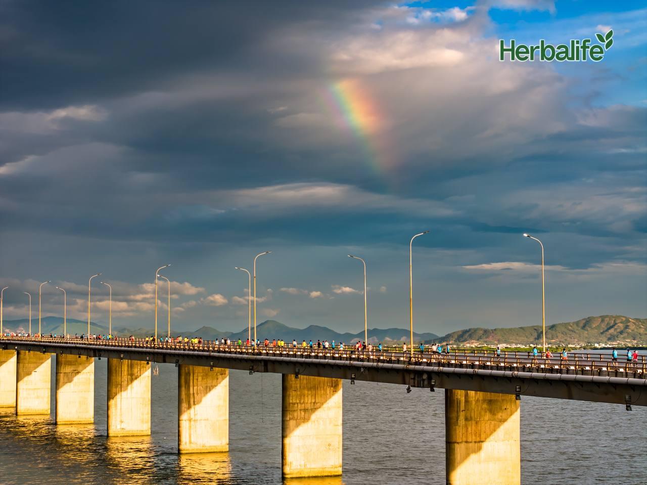 Herbalife Việt Nam - Đối tác chính thức của VnExpress Marathon Sparkling Quy Nhơn 2023