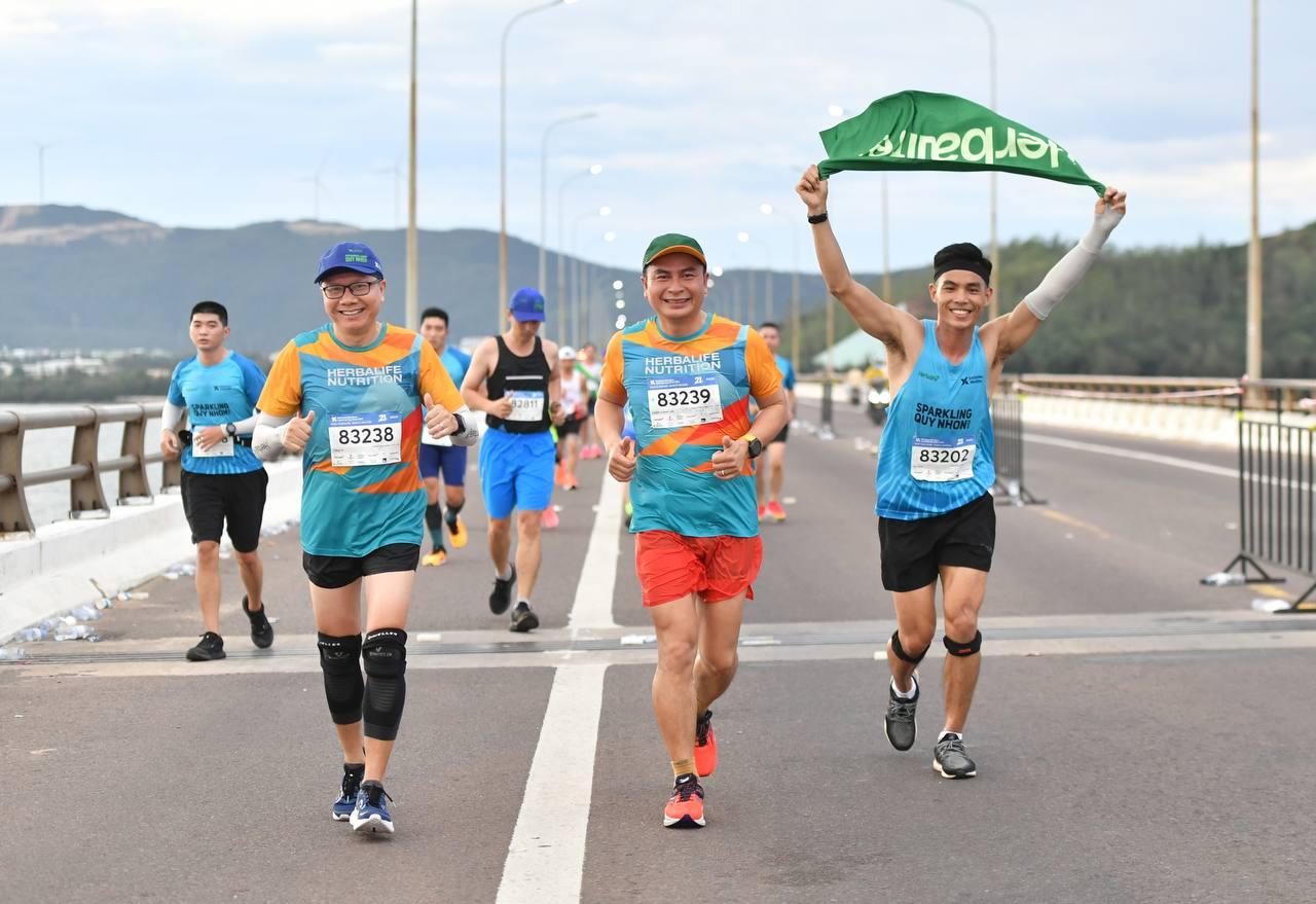 Đồng hành cùng VnExpress Marathon Sparkling Quy Nhơn 2023: Herbalife Việt Nam tiếp tục khuyến khích lối sống năng động lành mạnh - Ảnh 3.