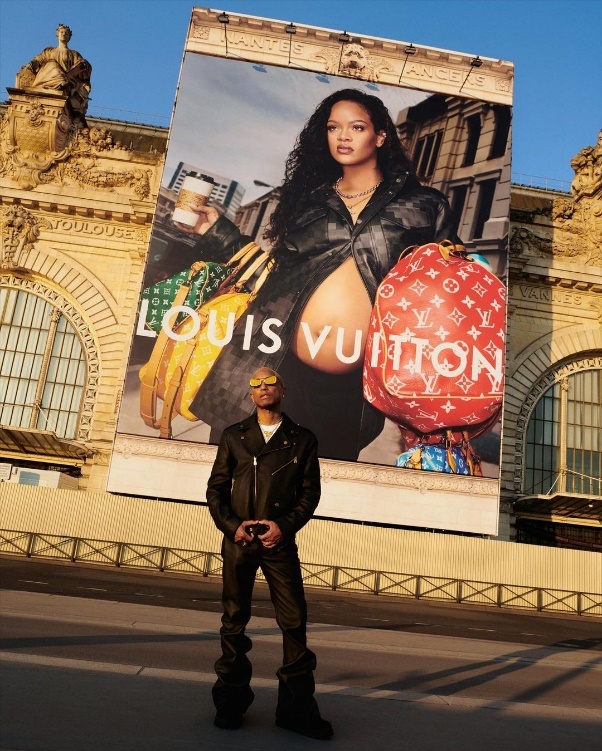 Pharrell Williams khởi đầu đế chế mới tại Louis Vuitton với bộ sưu tập Xuân - Hè 2024 - Ảnh 1.