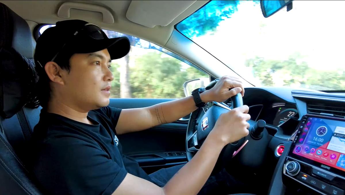 Khoác ba lô lên và đi du lịch cùng AI - Ảnh 7.