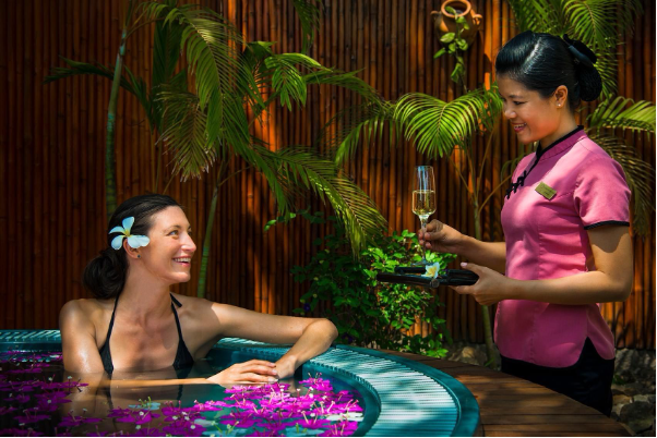 Mùa hè sôi động với loạt ưu đãi từ Victoria Phan Thiet Beach Resort & Spa - Ảnh 2.