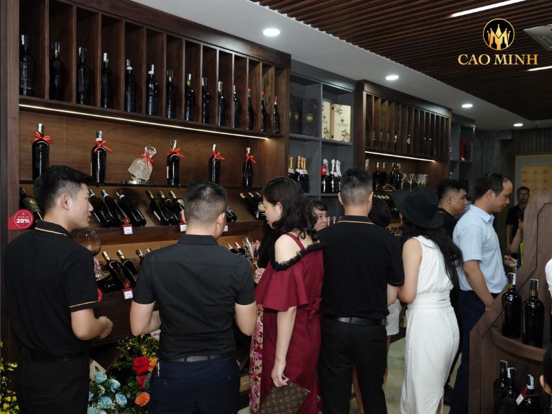 Cao Minh tăng gấp đôi điểm bán trong 2 tháng để phục vụ khách hàng địa phương - Ảnh 4.