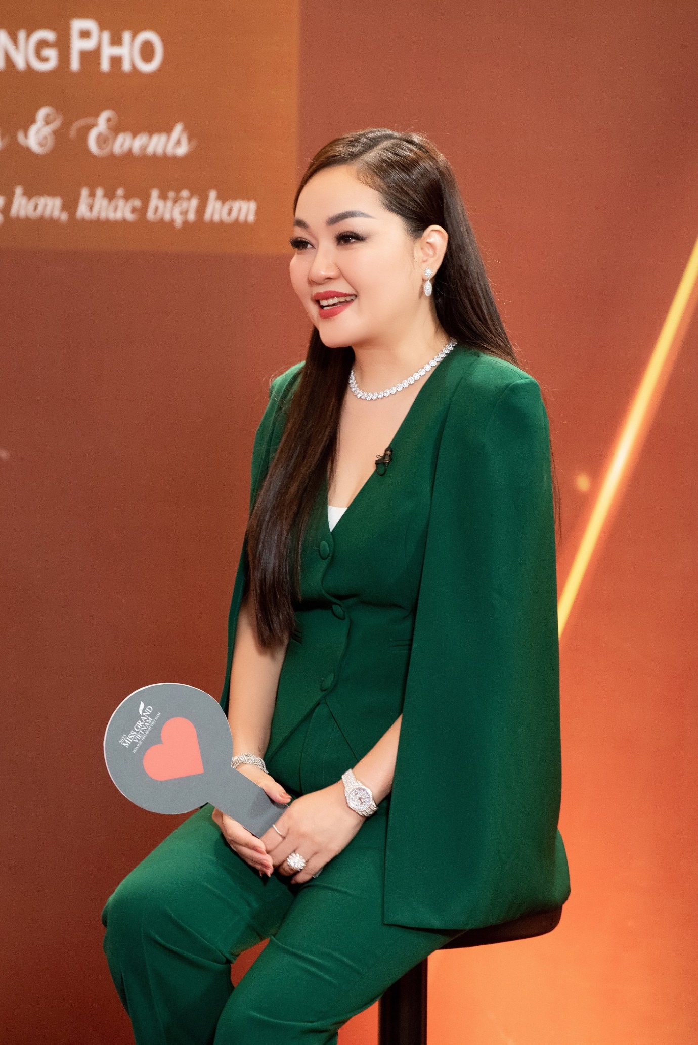 Hoa hậu Hoàng Thanh Nga cùng Ngọc Châu Âu tìm kiếm vương miện Miss Grand Vietnam 2023 - Ảnh 1.