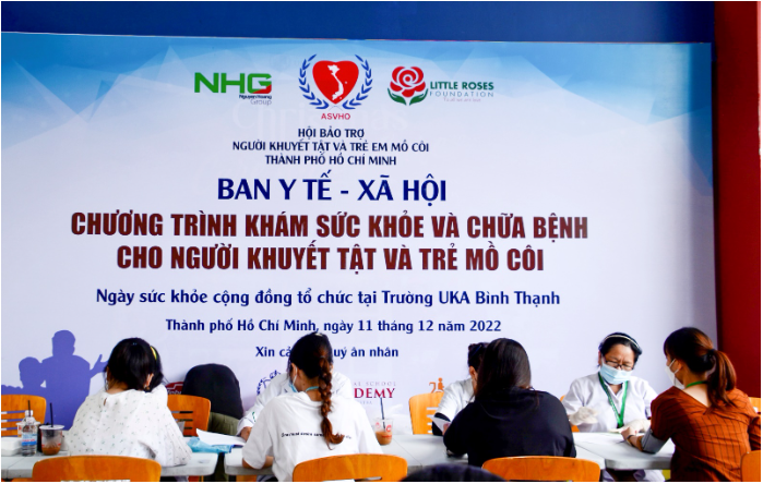 Nghệ sĩ Việt xúc động khi hát những ca khúc về mẹ - Ảnh 4.