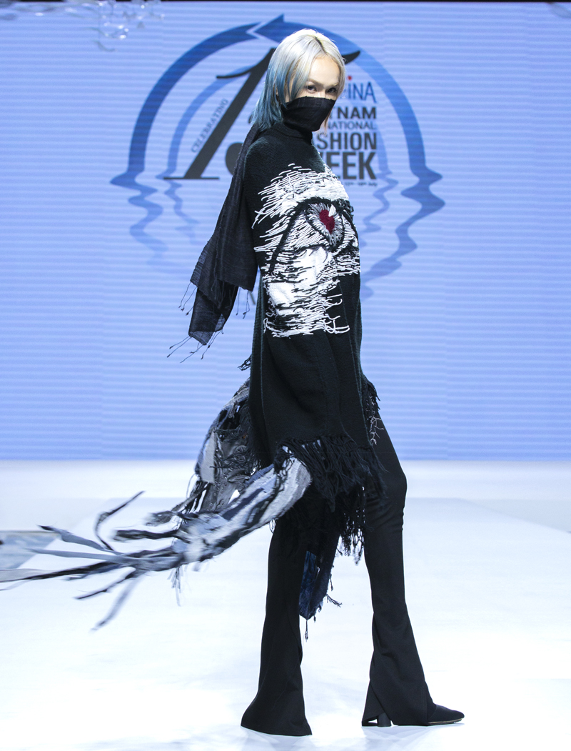 5 nhà thiết kế trẻ hứa hẹn làm nên chuyện tại Vietnam Fashion Week 2023 chủ đề Thời trang bền vững - Ảnh 6.