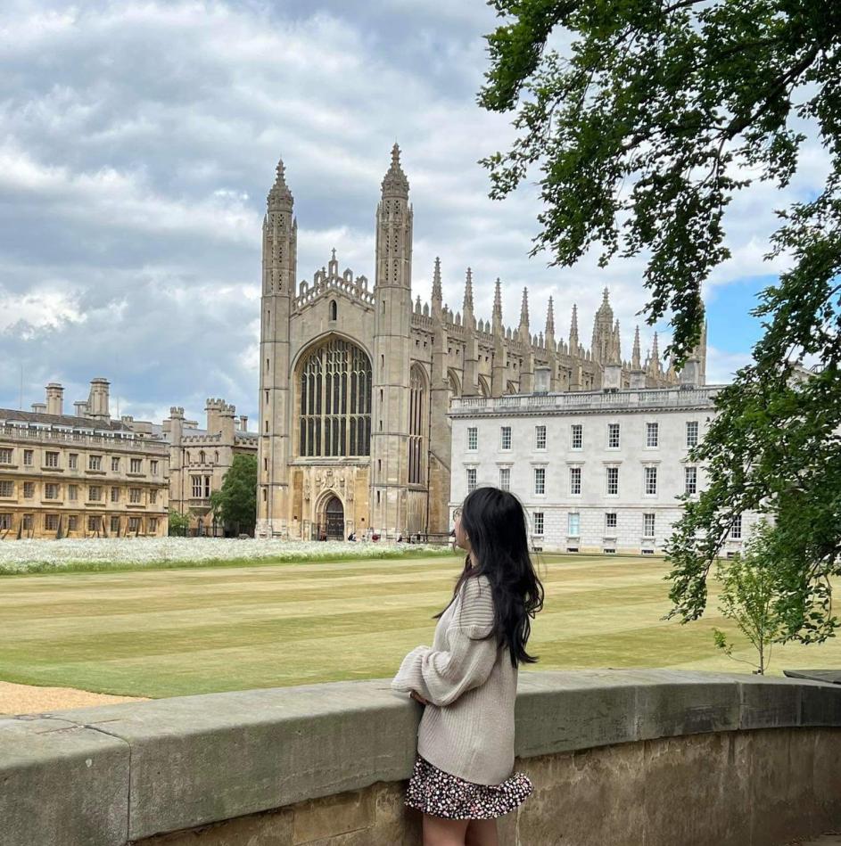 Đại học Đà Nẵng lần đầu có sinh viên nhận học bổng toàn phần Thạc sĩ tại Cambridge và Tiến sĩ tại Oxford - Ảnh 4.