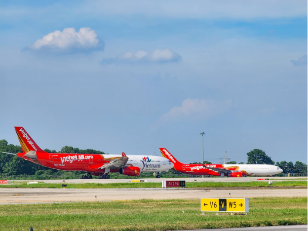 Biểu tượng Du lịch Việt Nam lên thân tàu bay lớn của Vietjet - Ảnh 2.