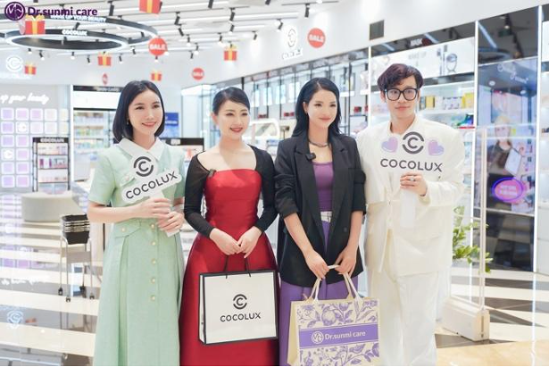 Founder Y.S.M GLOBAL: 7 năm đưa 10 thương hiệu mỹ phẩm Hàn về Việt Nam - Ảnh 3.