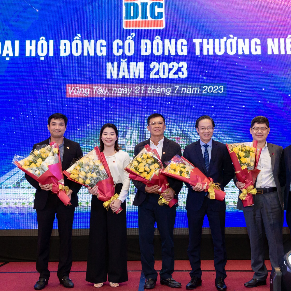 DIC Group đặt mục tiêu doanh thu hợp nhất năm 2023 đạt 4.000 tỷ đồng - Ảnh 5.