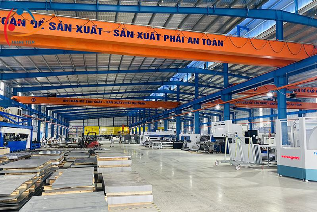 Thành Tiến nâng tầm sản xuất với máy gấp và dây chuyền cấp phôi tự động - Ảnh 2.