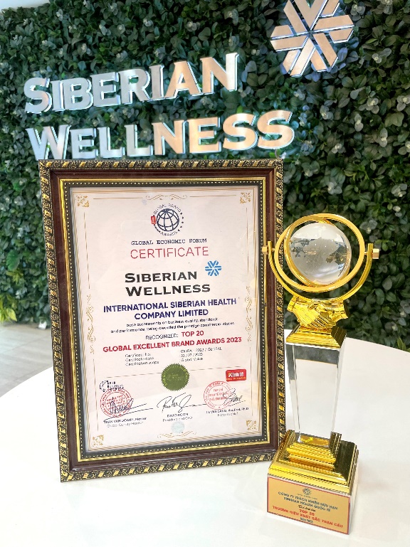 Siberian Wellness lập hat-trick với 3 giải thưởng tại lễ vinh danh &quot;Thương hiệu xuất sắc toàn cầu 2023&quot; - Ảnh 2.