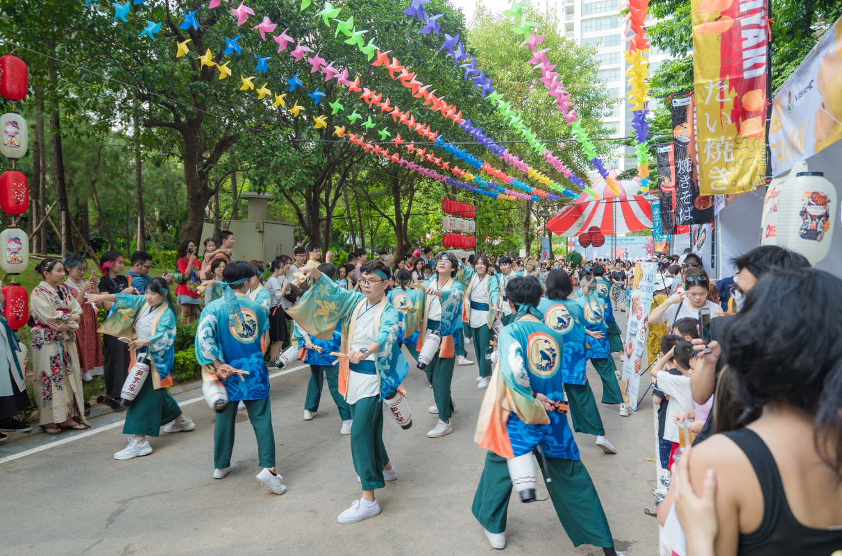 Tưng bừng Lễ hội mùa hè Nhật Bản – Tỏa sáng rực rỡ sắc màu - Ảnh 3.