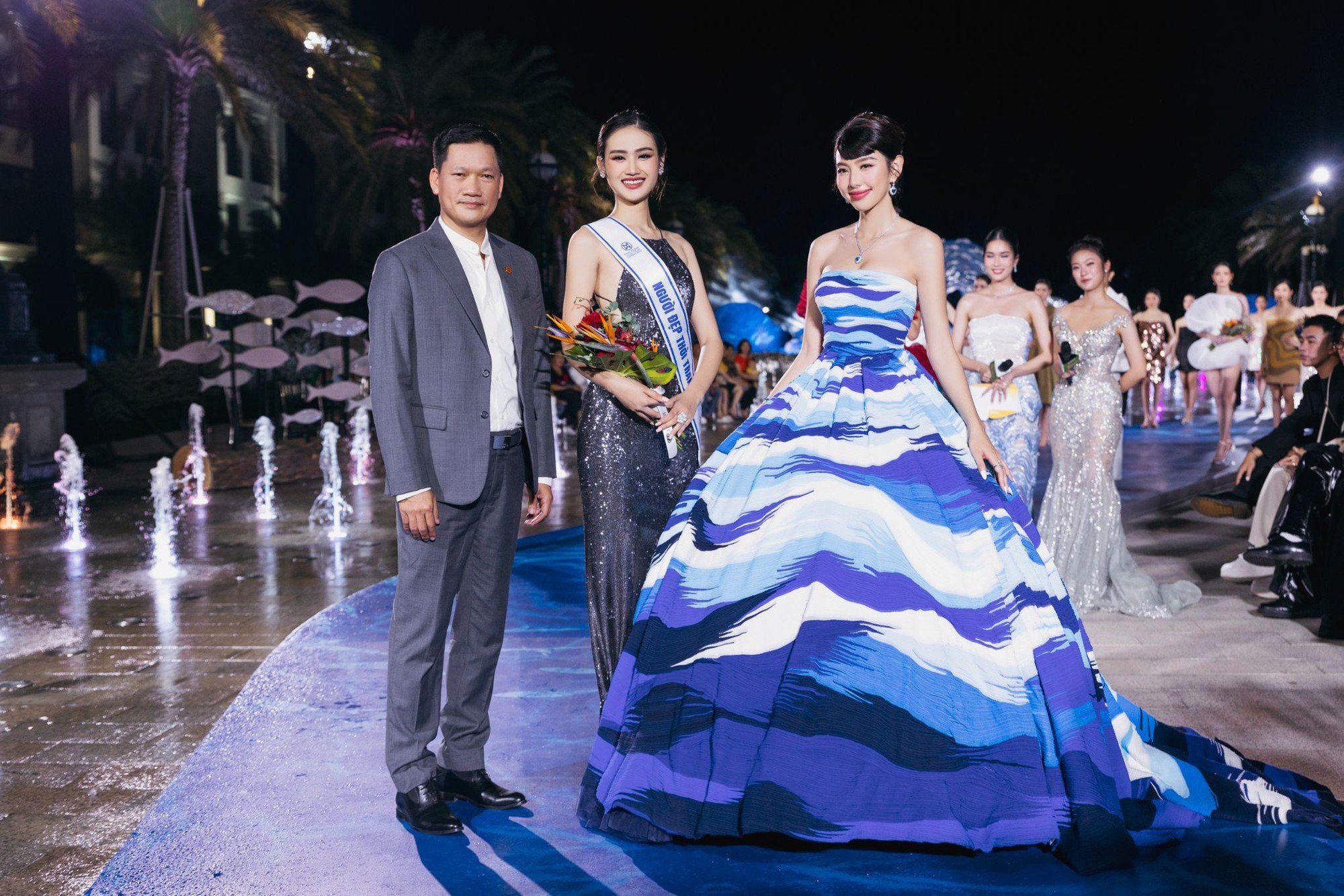 Hai đêm Vietnam Beauty Fashion Fest 4 mãn nhãn quy tụ dàn Hậu đình đám qua bàn tay dàn dựng của tổng đạo diễn Hoàng Nhật Nam - Ảnh 12.