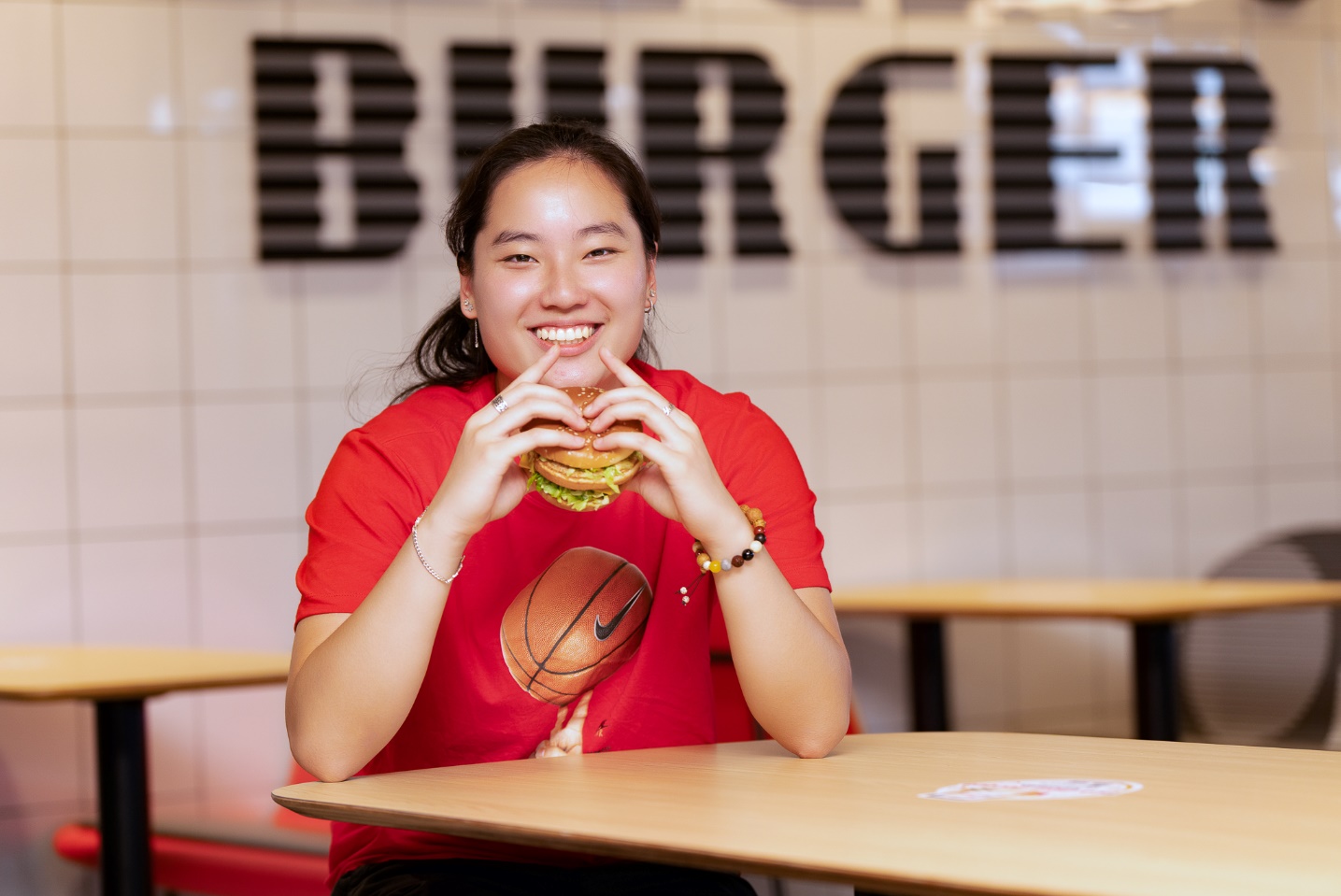 McDonald’s chuẩn bị khai trương cửa hàng đầu tiên tại Đà Nẵng, tung nhiều khuyến mãi chiều lòng thực khách - Ảnh 3.