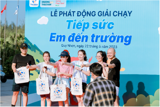 Chủ tịch Dược phẩm Thái Minh được vinh danh Lãnh đạo Xuất sắc 2023 - Ảnh 2.