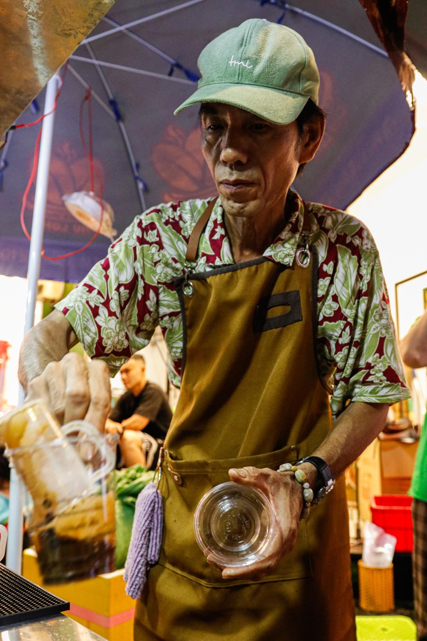 Cà phê muối chú Long - tâm huyết cuối cùng của người đàn ông 56 tuổi - Ảnh 3.