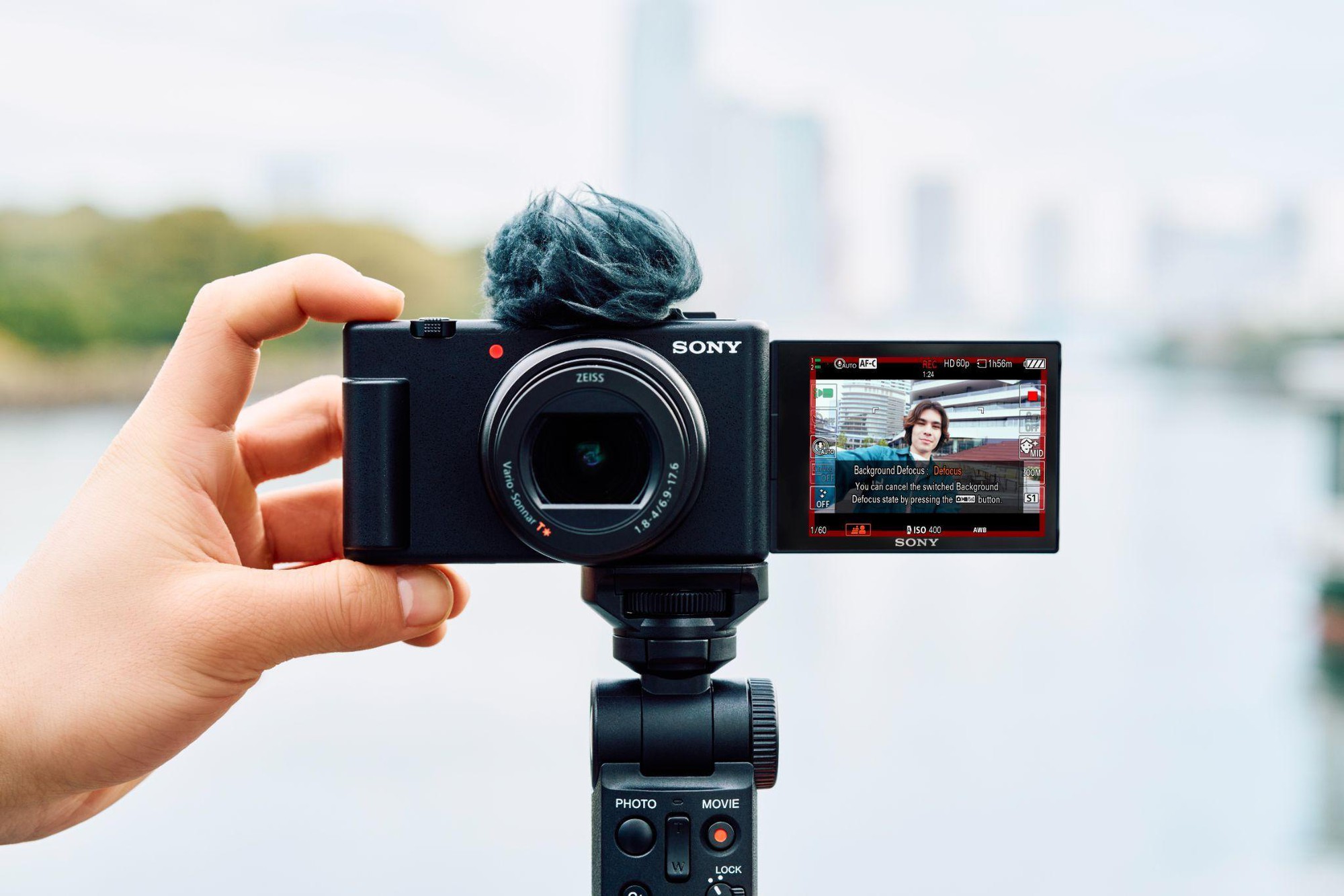 Sony ZV-1 và ZV-1 II, bộ đôi máy ảnh hàng đầu dành cho Vlogger và nhà sáng tạo nội dung - Ảnh 6. Sony ZV-1 và ZV-1 II, bộ đôi máy ảnh hàng đầu dành cho Vlogger và nhà sáng tạo nội dung - Ảnh 6.