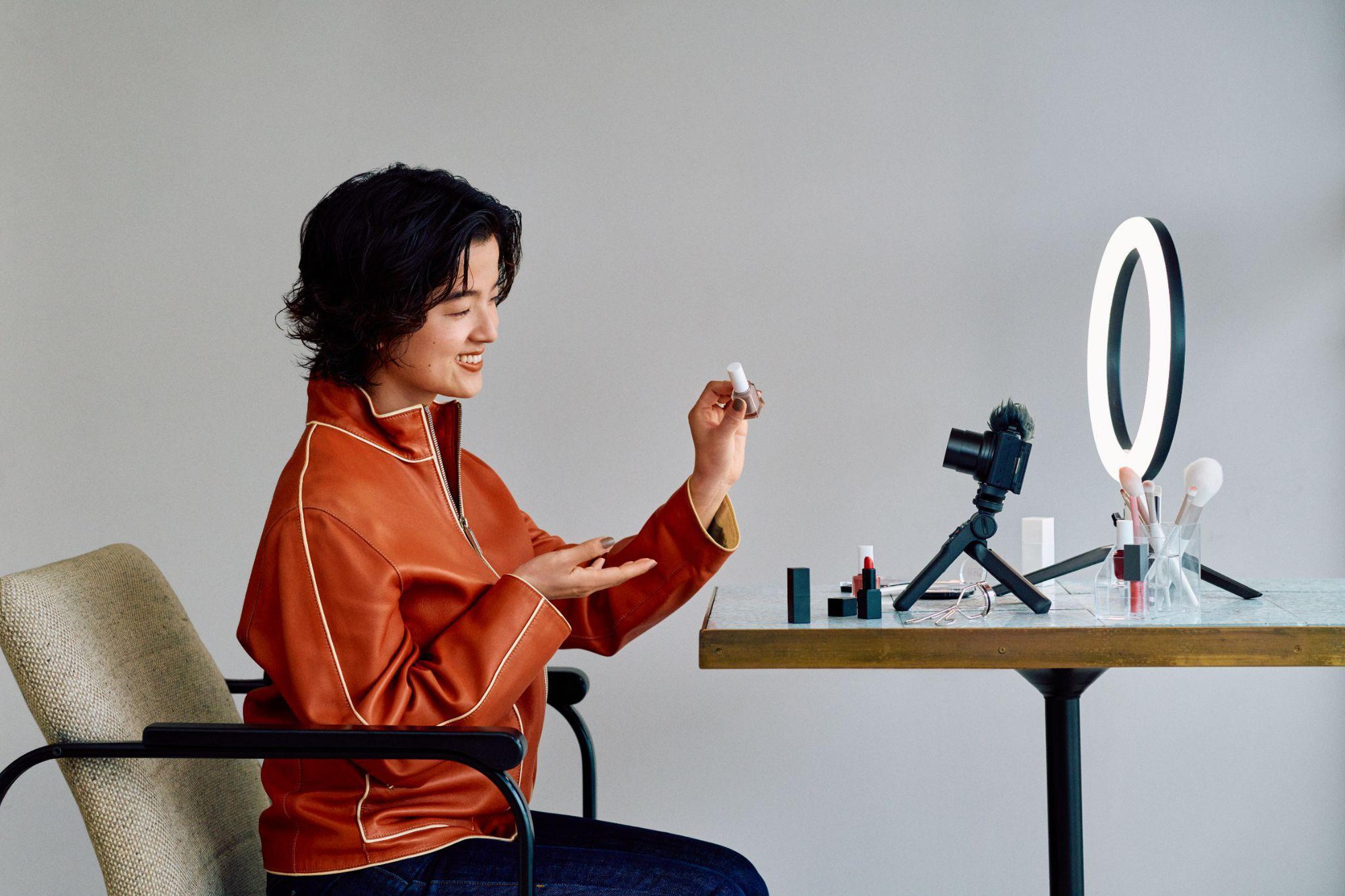 Sony ZV-1 và ZV-1 II, bộ đôi máy ảnh hàng đầu dành cho Vlogger và nhà sáng tạo nội dung - Ảnh 8. Sony ZV-1 và ZV-1 II, bộ đôi máy ảnh hàng đầu dành cho Vlogger và nhà sáng tạo nội dung - Ảnh 8.