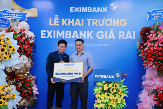 Eximbank khai trương chi nhánh và phòng giao dịch mới - Ảnh 3.