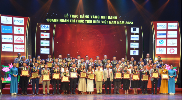 Showa Brain Navi Việt Nam nhận 3 giải Doanh nhân trí thức tiêu biểu Việt Nam 2023 - Ảnh 3.