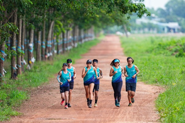 Green UP Marathon 2023: Cùng các chân chạy lan tỏa chất của &quot;người dựng xây&quot; - Ảnh 1.