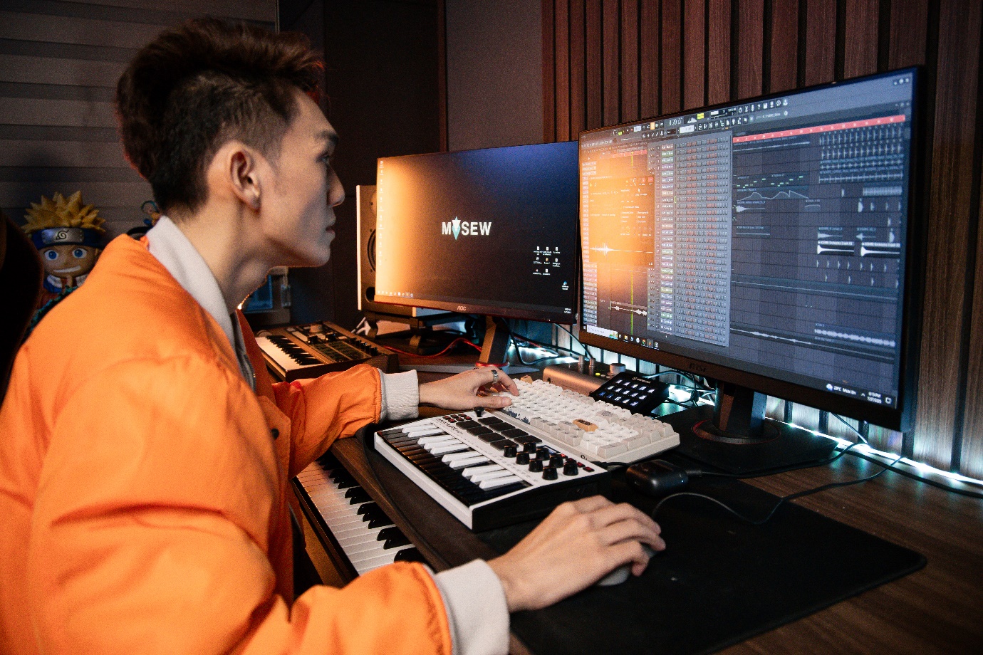 Rapper “tiên cá” Liu Grace mê chất âm dáng ngầu màu sang - Ảnh 1.