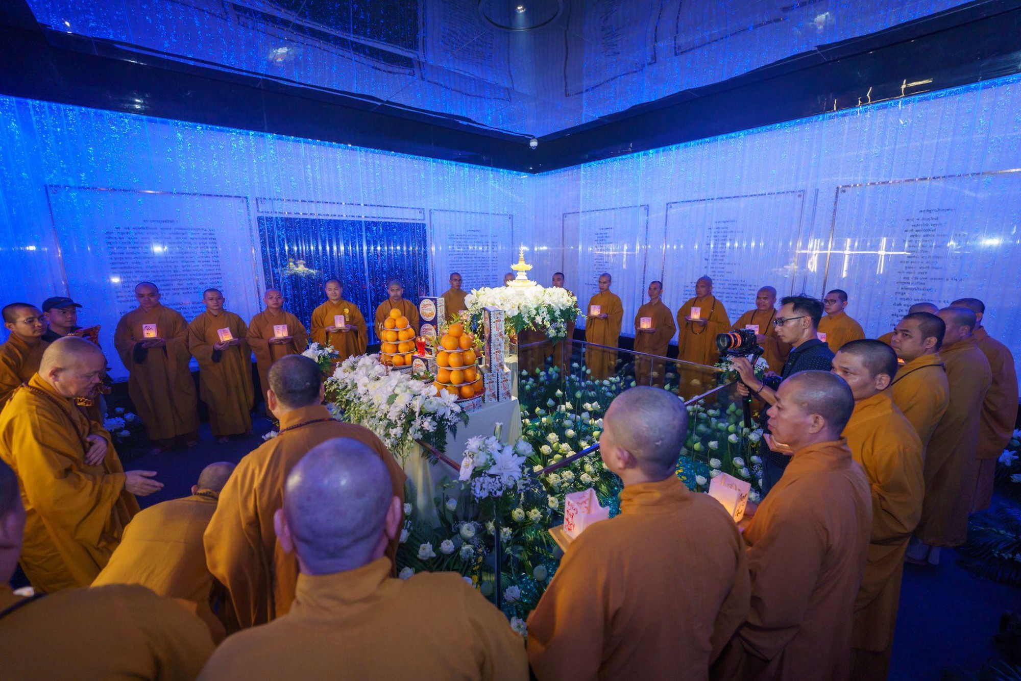 Phật tử khắp cả nước tìm về Núi Bà Đen, Tây Ninh thực hành hiếu đạo mùa Vu Lan - Ảnh 3.