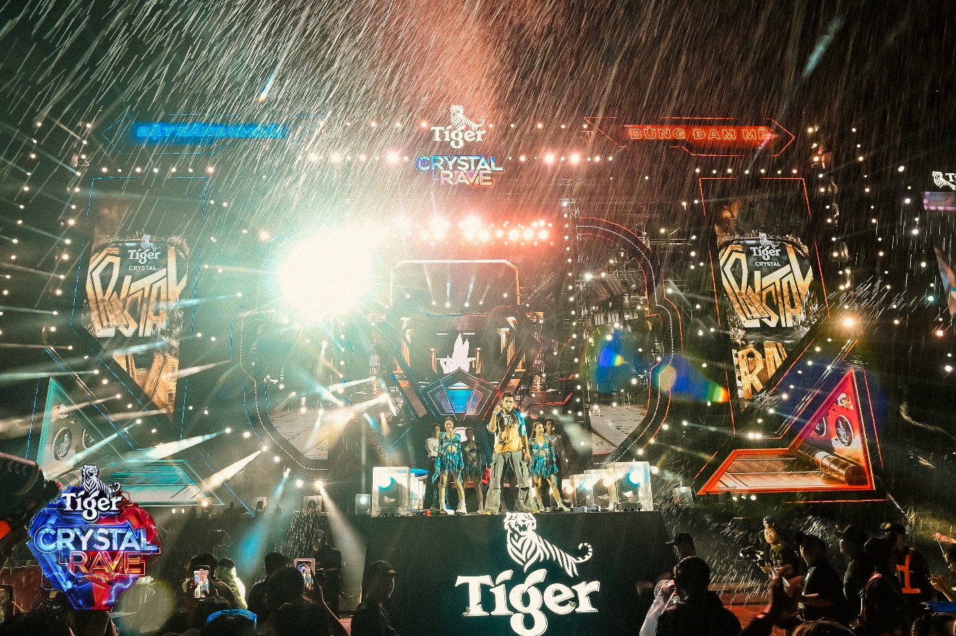 Water EDM Festival của năm gọi tên Tiger Crystal Rave 2.0, đại tiệc té nước cho 140.000 raver - Ảnh 3.