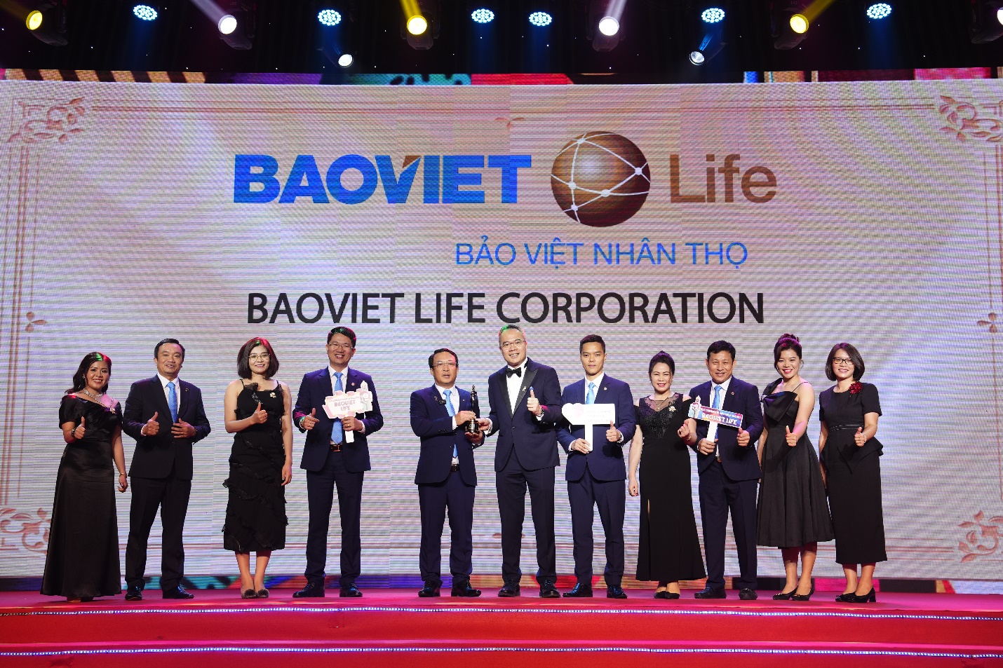 122 doanh nghiệp Việt được vinh danh nơi làm việc tốt nhất châu Á - Ảnh 2.