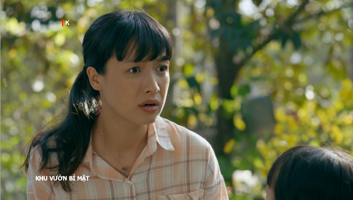 “Khu vườn bí mật” tập 2: Lam Trường (bé Huy Khang) bị móc túi trong hành trình đi tìm ba - Ảnh 2.