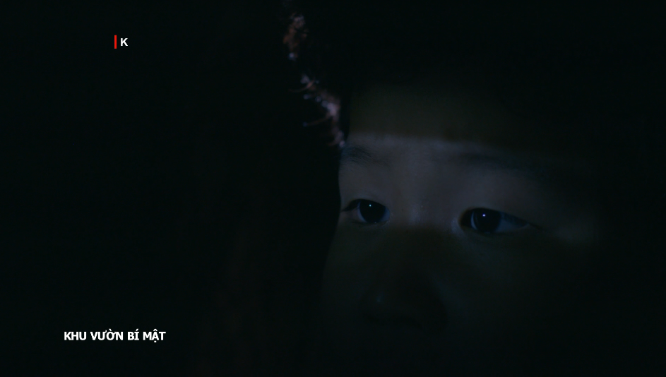 “Khu vườn bí mật” tập 2: Lam Trường (bé Huy Khang) bị móc túi trong hành trình đi tìm ba - Ảnh 4.