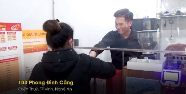 Ông chủ vé số kết hợp bán cà phê để hút khách ở Nghệ An - Ảnh 2.
